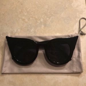 Le Specs Flashy Sunglasses - Black - NWOT